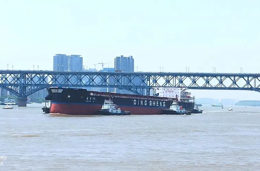 第32頁(yè)_新聞中心_蕪湖造船廠有限公司