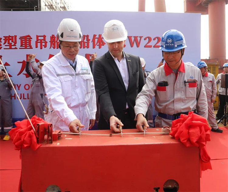 第11頁(yè)_公司動(dòng)態(tài)_新聞中心_蕪湖造船廠有限公司