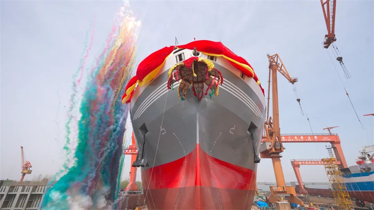 第6頁_公司動態(tài)_新聞中心_蕪湖造船廠有限公司